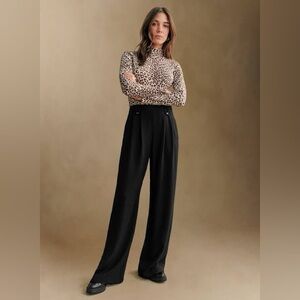 SÉZANE…Loulou trouser. NWT. Black. Size 38/6/M
